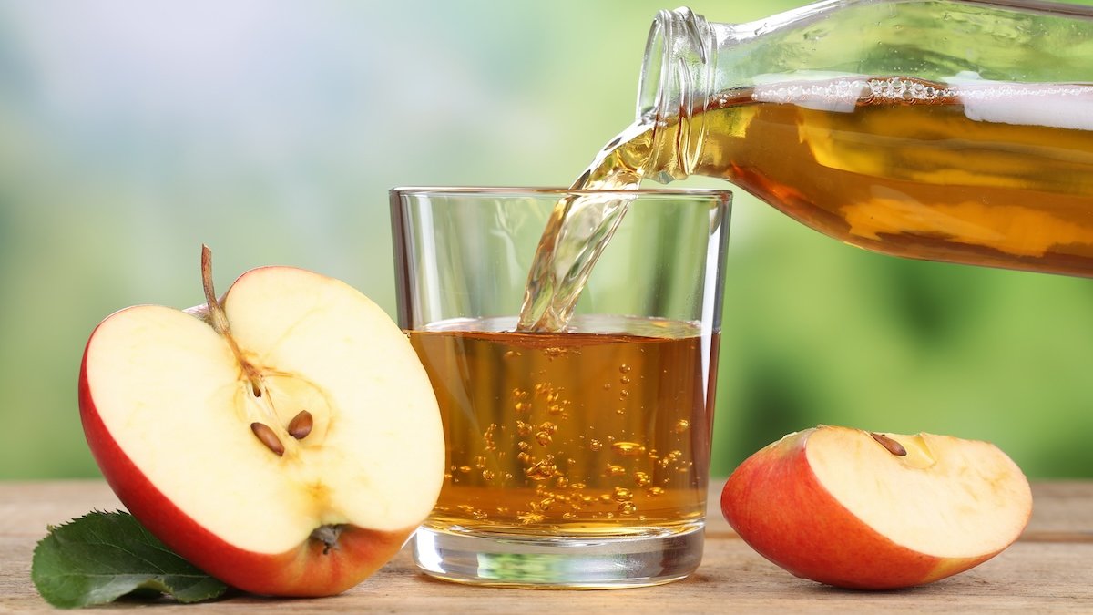 Apple juice recall expanded to Aldi, Walgreens, Walmart & More  NBC Chicago [Video]