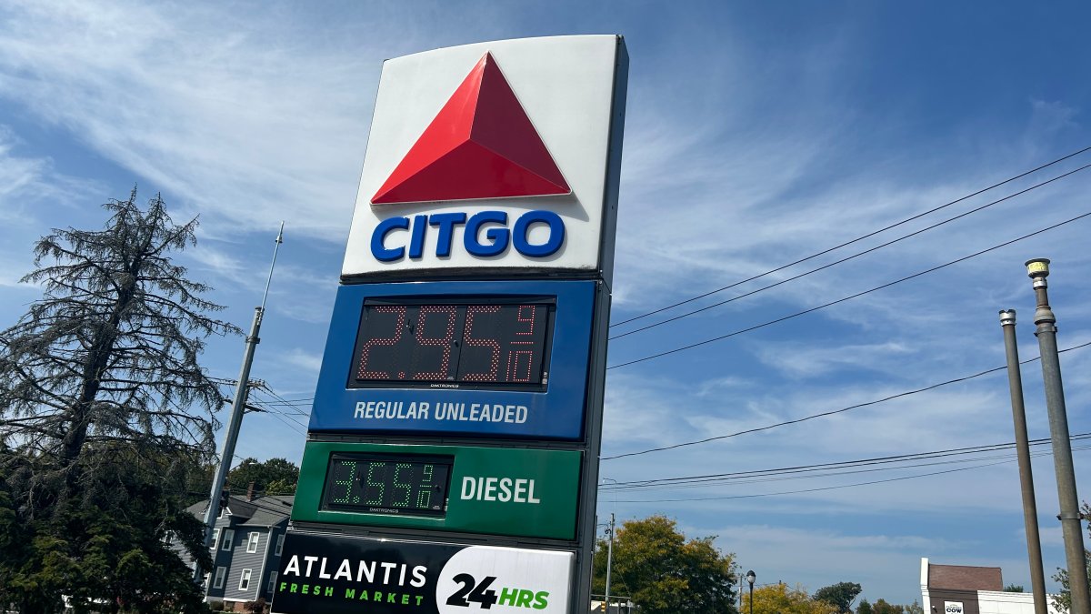 Connecticut gas prices drop, interest rates to decrease  NBC Connecticut [Video]