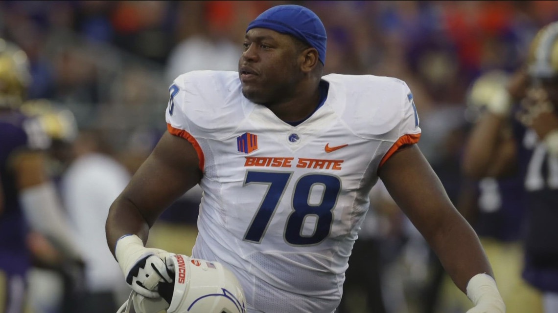 Former Bronco and NFL veteran Charles Leno Jr. visits Boise State after retirement [Video]