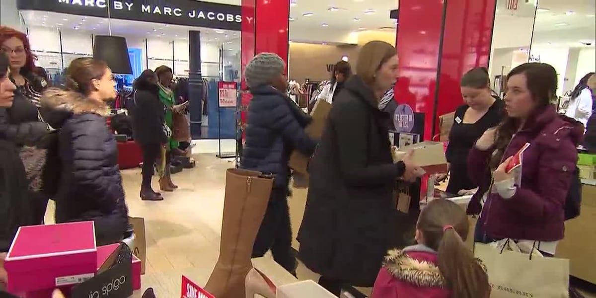 Retailers expect more cautious holiday shoppers [Video]