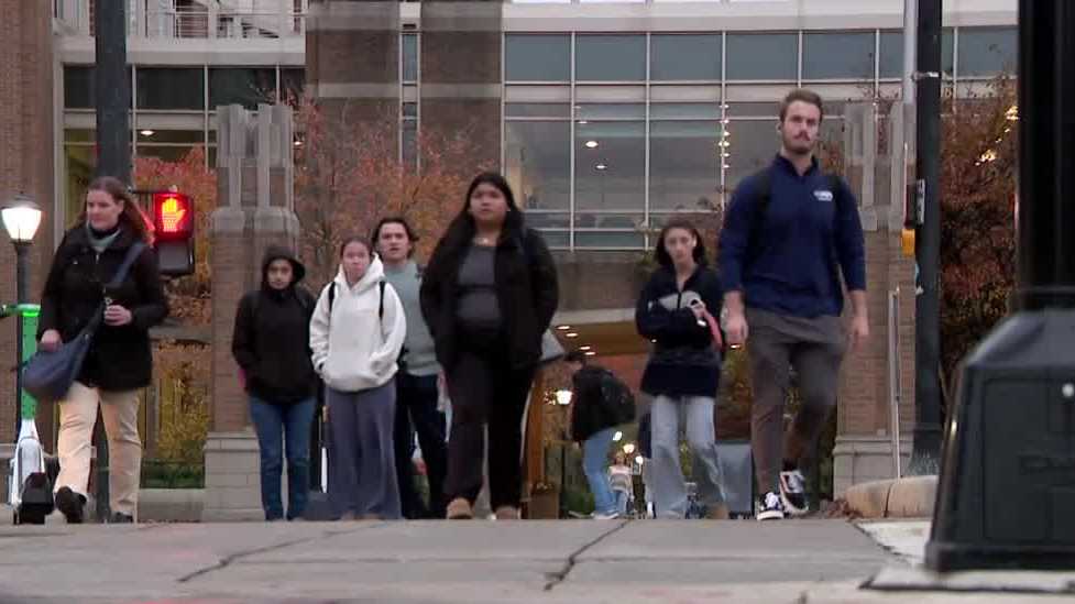 Wisconsin’s youth vote shows gender divide in exit polls [Video]