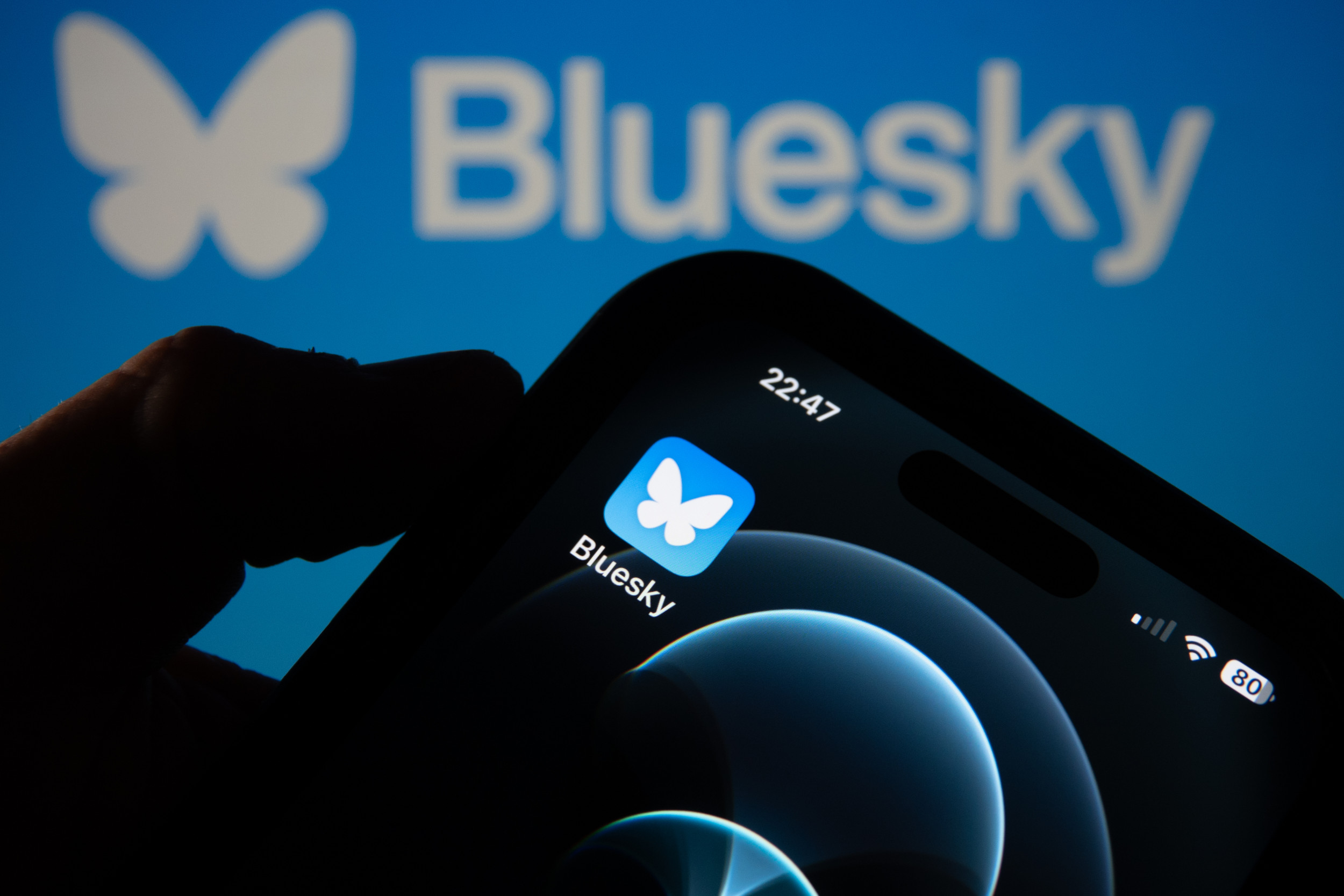 Who Is Jay Graber? Bluesky CEO Sees Huge Influx of Users Join App [Video]