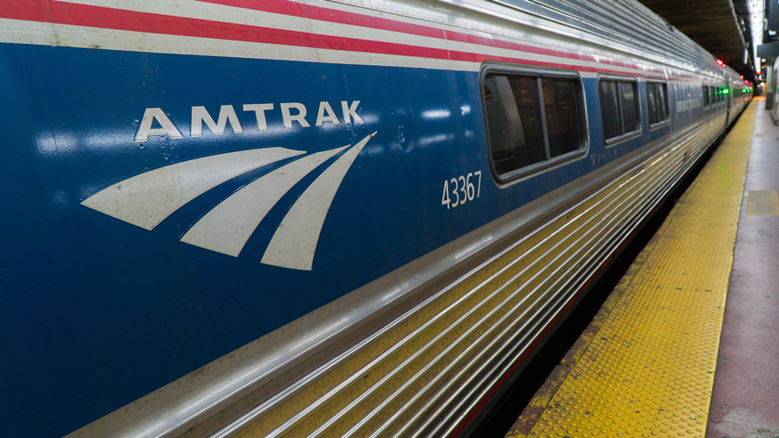 Amtrak Northeast services between Philadelphia & New York City partially restored after wire damage [Video]