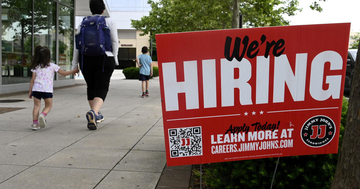 Employers added 227,000 jobs in November as the labor market rebounded [Video]