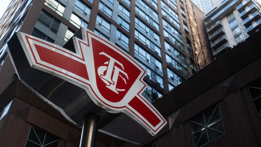 TTC apologizes after signal issue on Line 1 results in delays [Video]