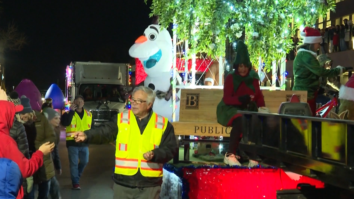 Bentonville, Arkansas’ Christmas Parade to draw thousands [Video]